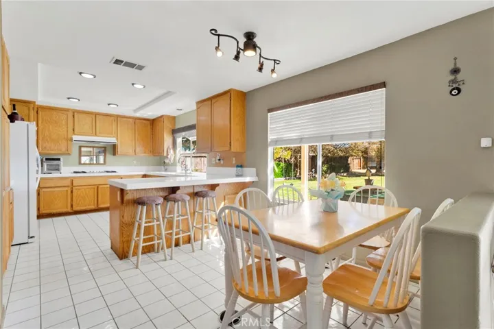 19149 San Jacinto Way, Apple Valley, California 92308