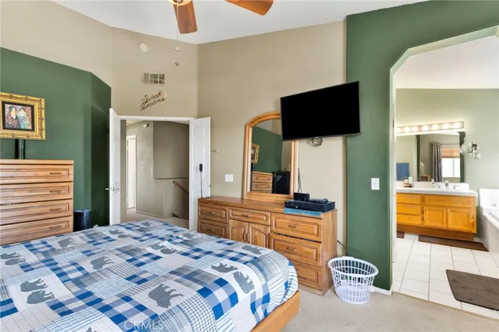 19149 San Jacinto Way, Apple Valley, California 92308