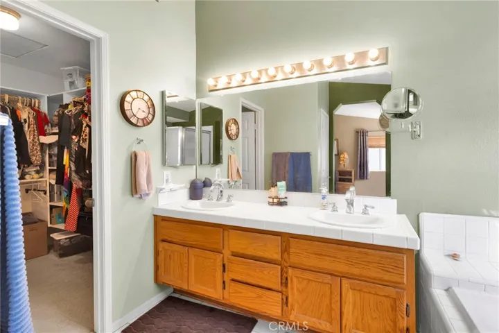 19149 San Jacinto Way, Apple Valley, California 92308