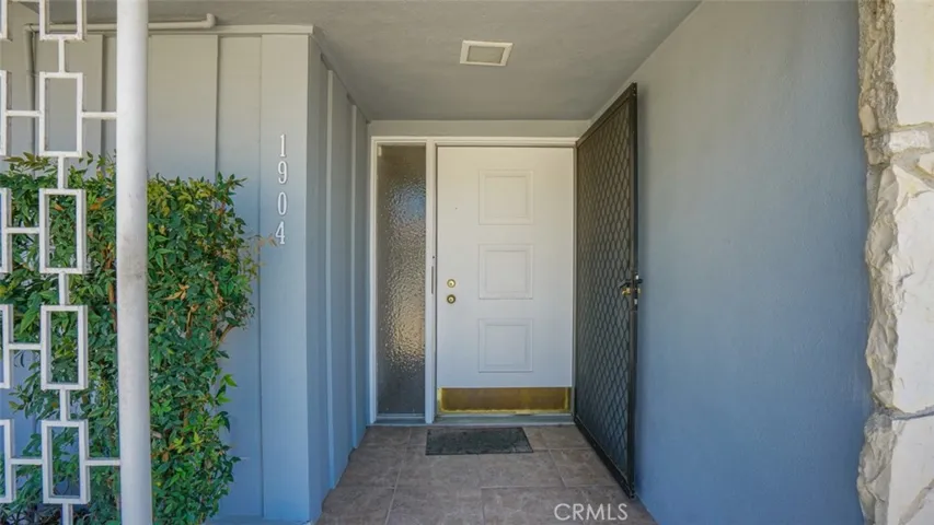 1904 Belmar, Upland, California 91784