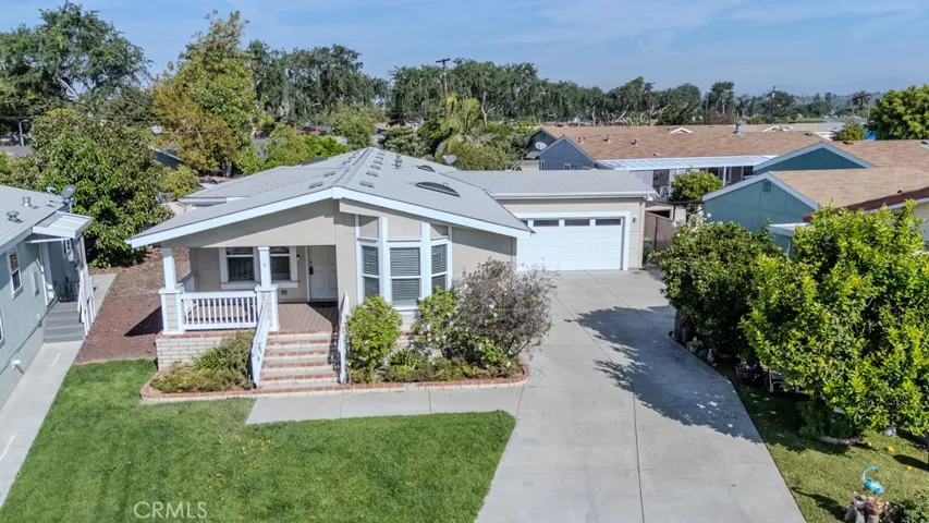7 Pine Via, Anaheim, California 92801