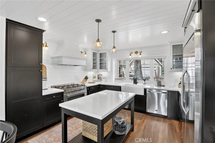 27604 Matterhorn Drive, Lake Arrowhead, California 92352