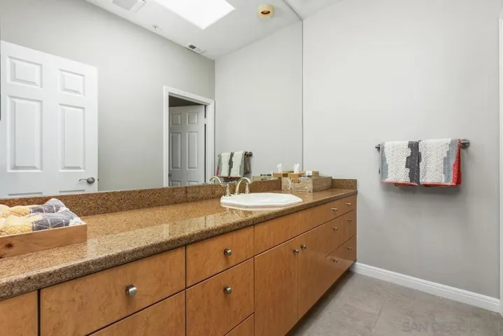849 N Rios Ave, Solana Beach, California 92075
