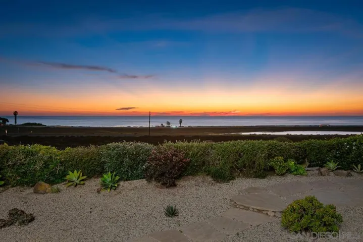 849 N Rios Ave, Solana Beach, California 92075