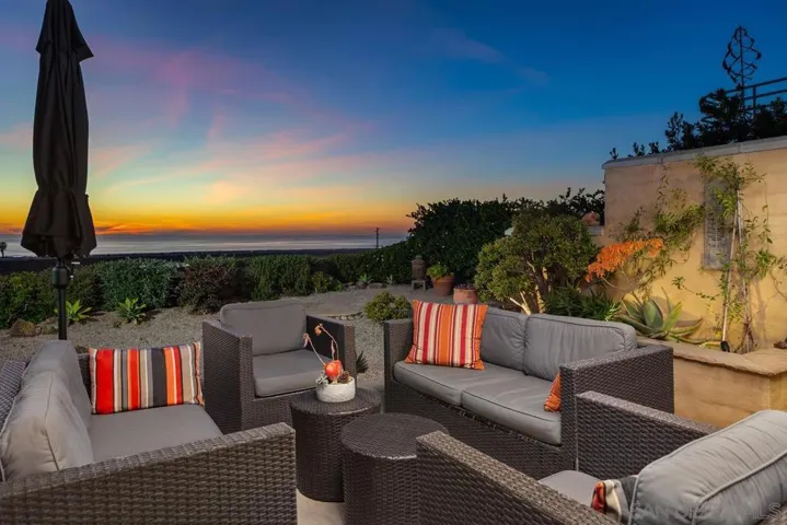 849 N Rios Ave, Solana Beach, California 92075