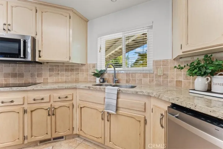 5419 Royal Oaks, Oroville, California 95966