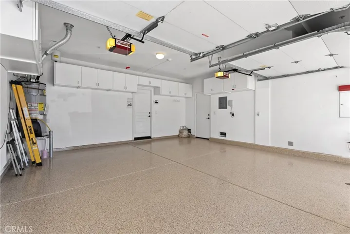 2 car garage w/ epoxy floors