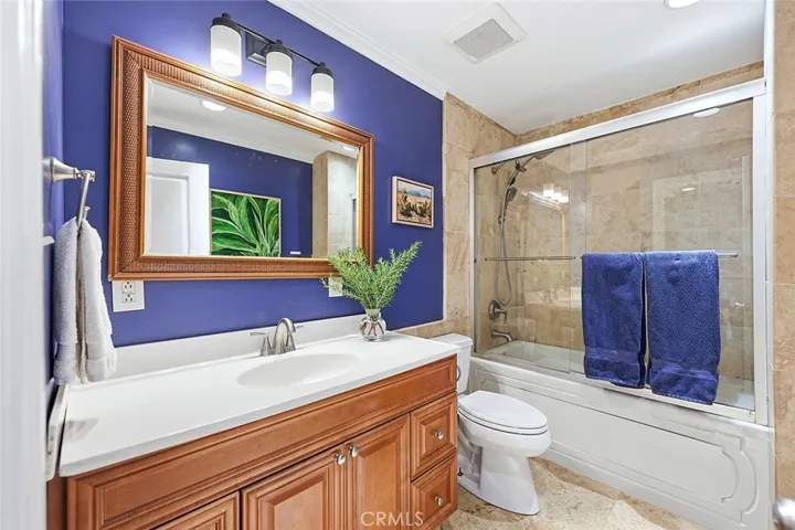 Full bathroom