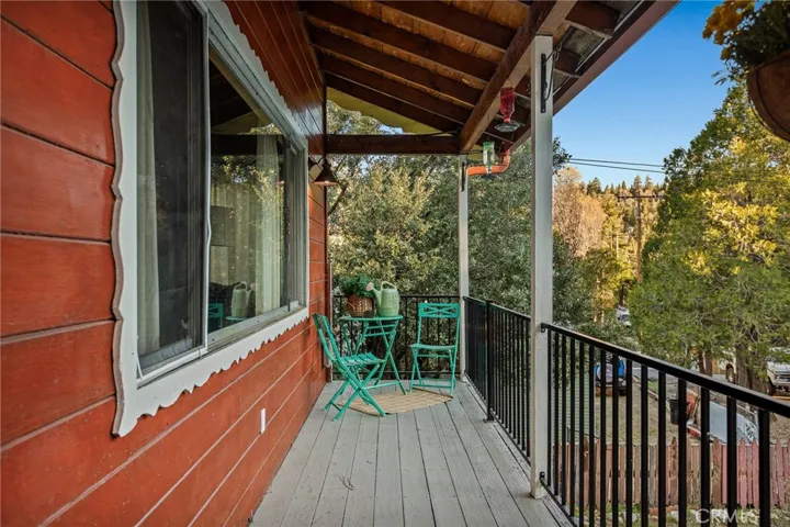 720 Rocky, Crestline, California 92325