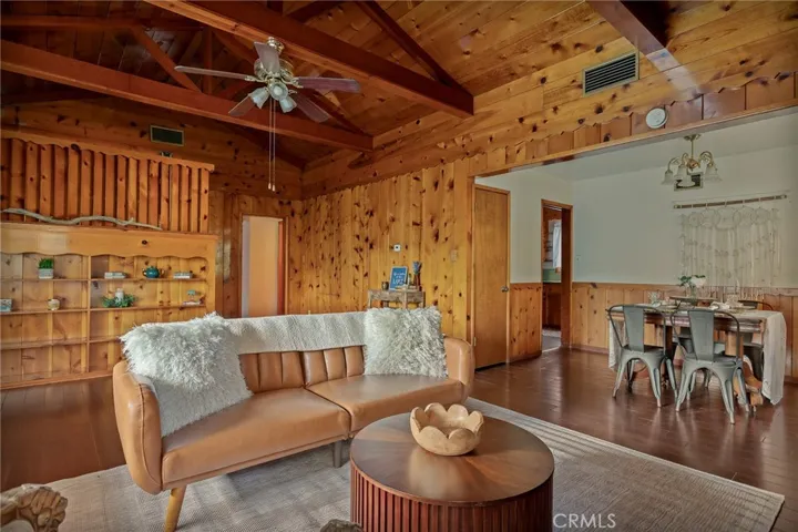 720 Rocky, Crestline, California 92325