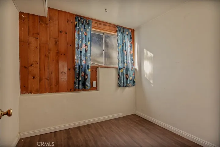 720 Rocky, Crestline, California 92325