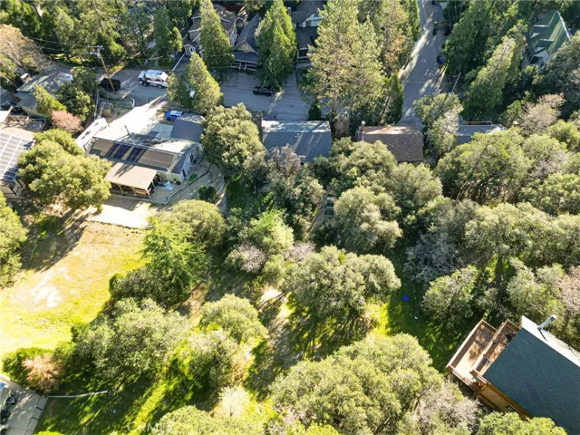 720 Rocky, Crestline, California 92325