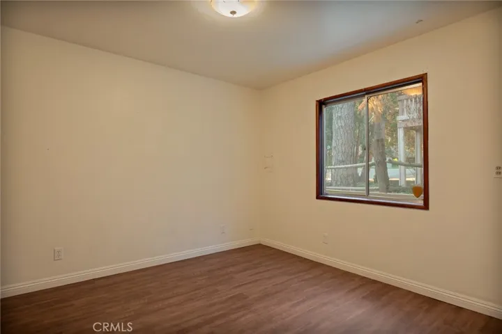 720 Rocky, Crestline, California 92325