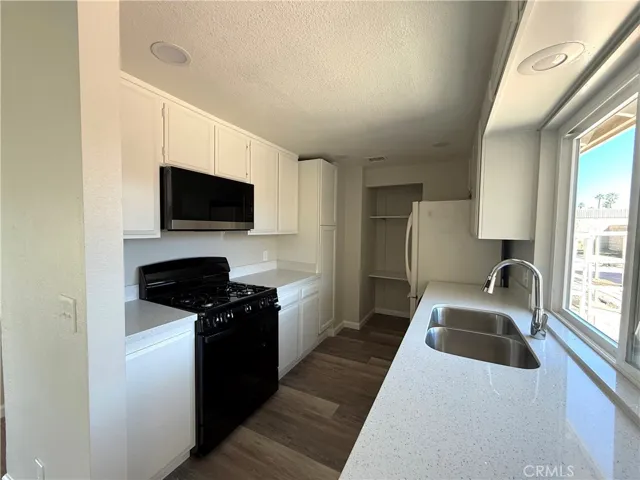 3445 Sparrow, Riverside, California 92503
