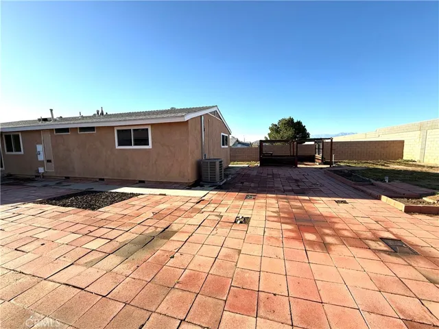 3445 Sparrow, Riverside, California 92503