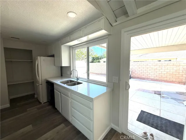 3445 Sparrow, Riverside, California 92503