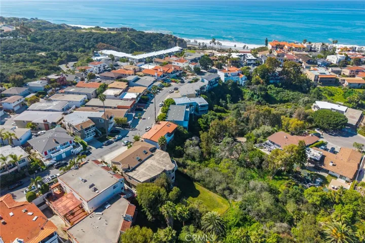 214 Avenida Montalvo 2, San Clemente, California 92672