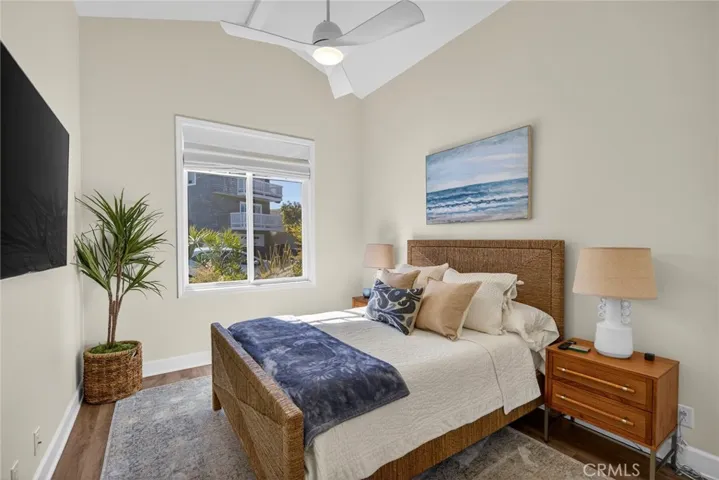214 Avenida Montalvo 2, San Clemente, California 92672