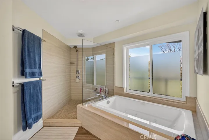 214 Avenida Montalvo 2, San Clemente, California 92672