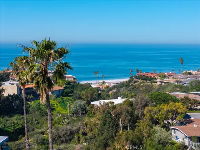 214 Avenida Montalvo 2, San Clemente, California 92672