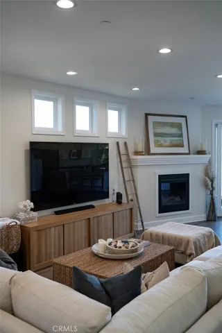 214 Avenida Montalvo 2, San Clemente, California 92672