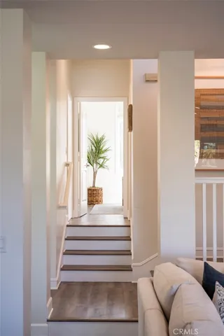 214 Avenida Montalvo 2, San Clemente, California 92672
