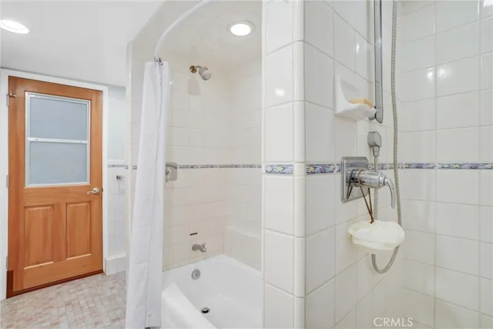 1325 Cliff Drive, Laguna Beach, California 92651