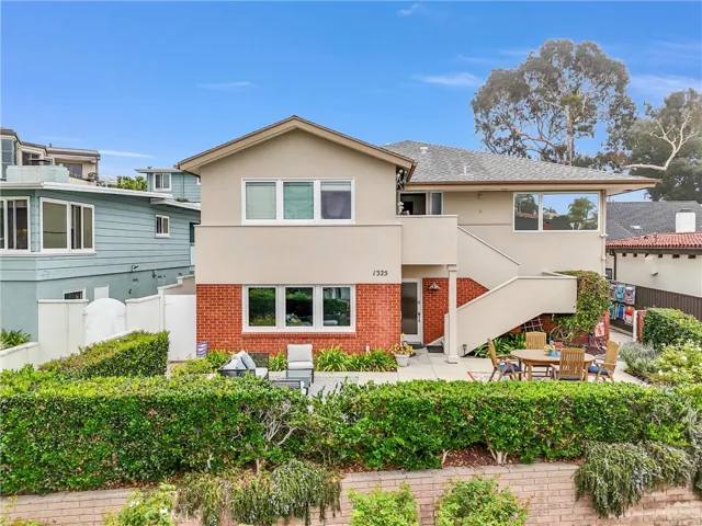 1325 Cliff Drive, Laguna Beach, California 92651