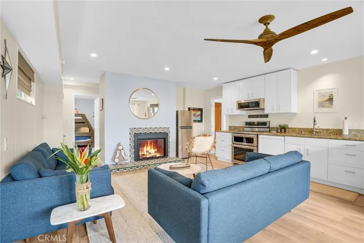 1325 Cliff Drive, Laguna Beach, California 92651