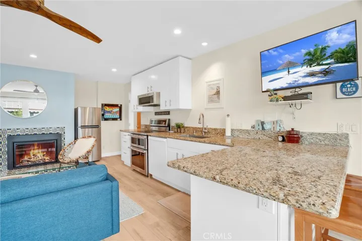 1325 Cliff Drive, Laguna Beach, California 92651