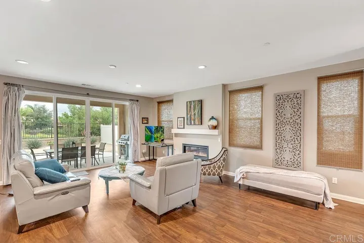 Den/Family/Great Room