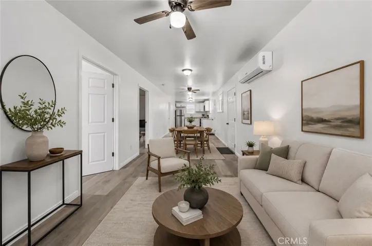 Living room - Virtual staged
