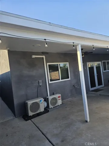 Front back house