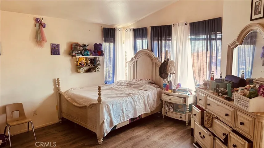435 Questa Court, Palmdale, California 93551