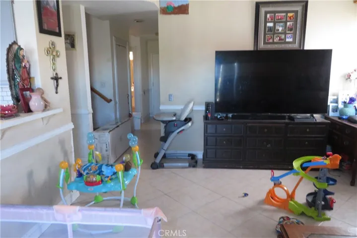 435 Questa Court, Palmdale, California 93551