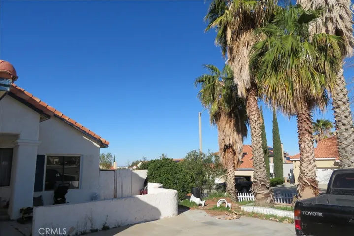 435 Questa Court, Palmdale, California 93551