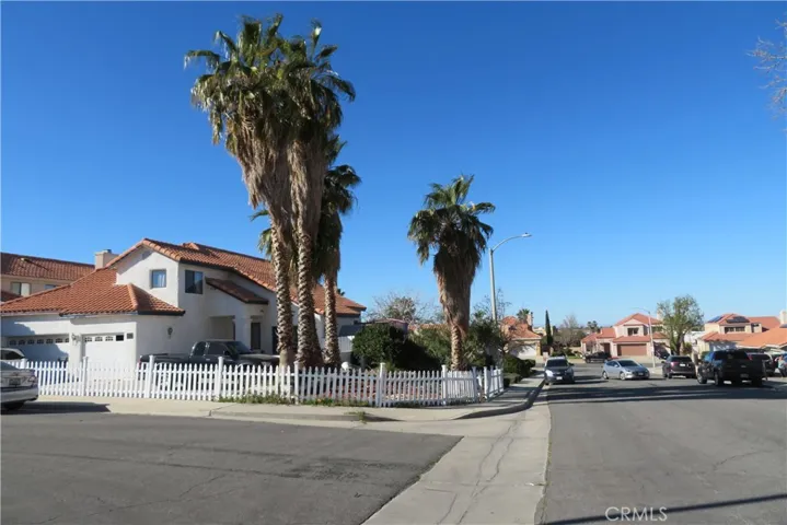 435 Questa Court, Palmdale, California 93551