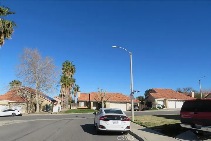 435 Questa Court, Palmdale, California 93551