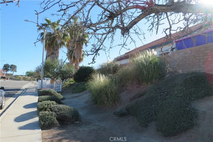 435 Questa Court, Palmdale, California 93551