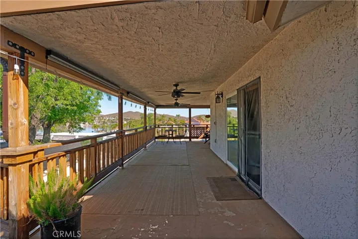 22470 Lighthouse Drive, Canyon Lake, California 92587