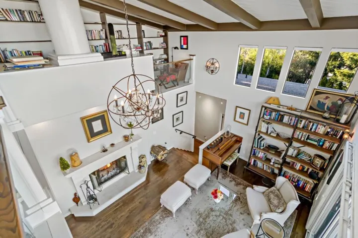 720 Temescal Way, Redwood City, California 94062