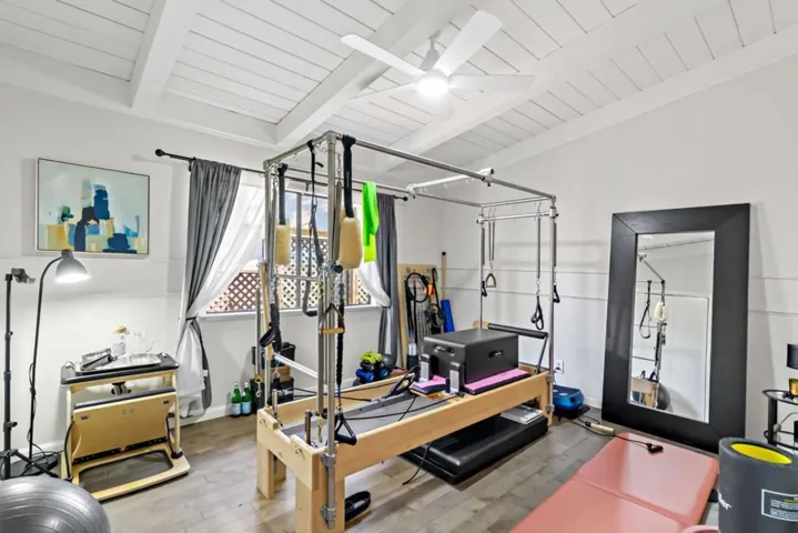 720 Temescal Way, Redwood City, California 94062