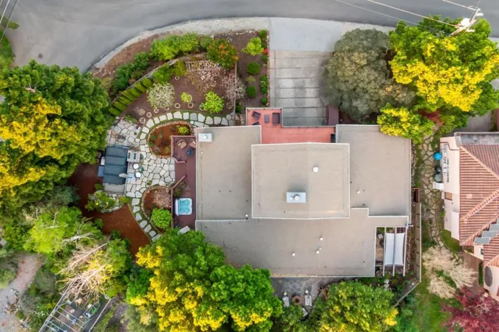 720 Temescal Way, Redwood City, California 94062