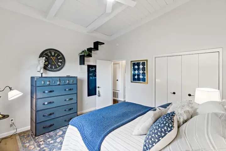 720 Temescal Way, Redwood City, California 94062