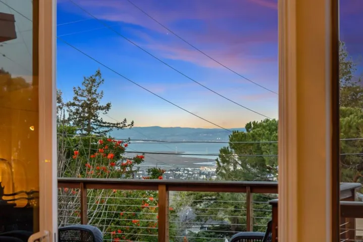 720 Temescal Way, Redwood City, California 94062