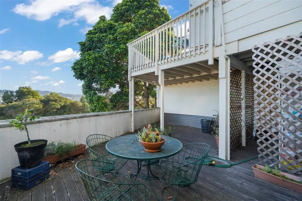 19 Joost Avenue, San Francisco, California 94131 — photo 4