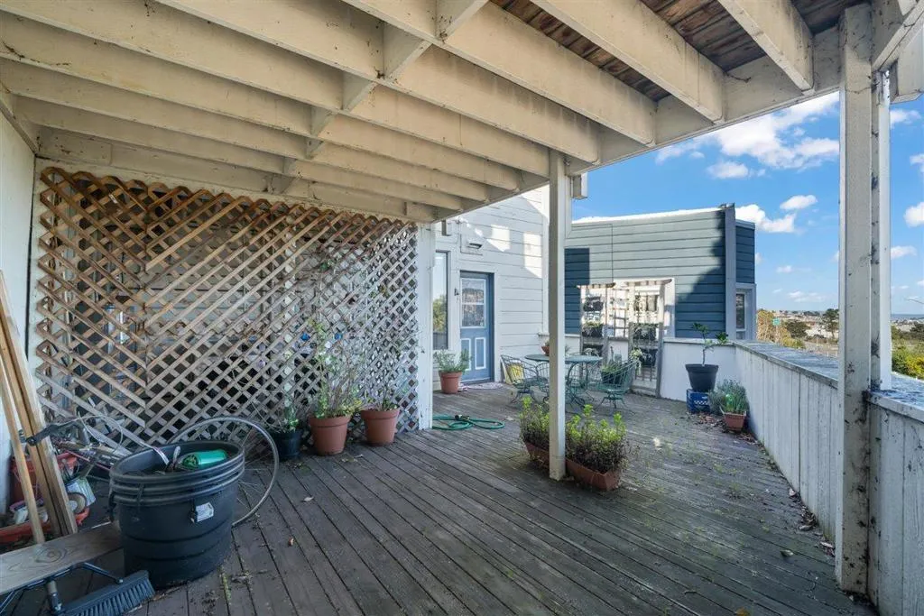 19 Joost Avenue, San Francisco, California 94131 — photo 5