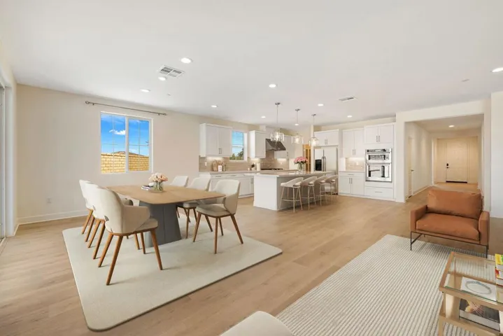 71-web-or-mls-dining room angle_kitchen