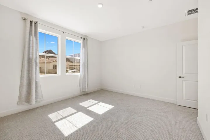 58-web-or-mls-_G4A6078