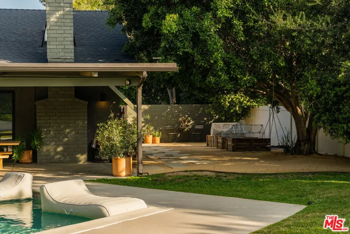 16727 Pineridge Drive, Granada Hills, California 91344